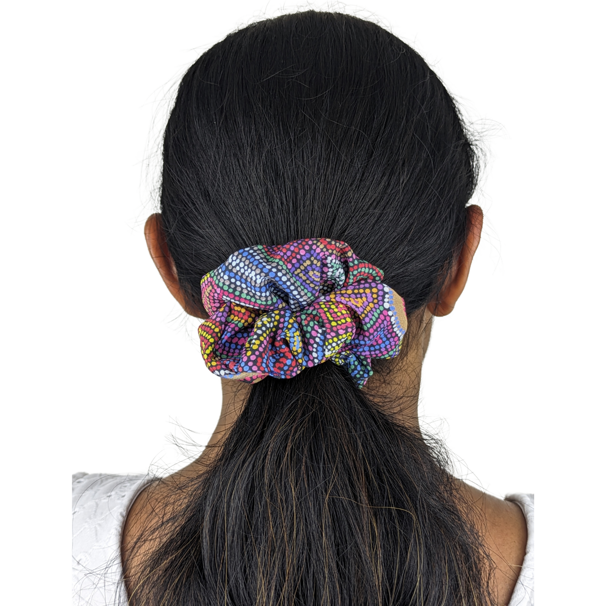 Woman wearing a Marapinti Dreaming regular scrunchie